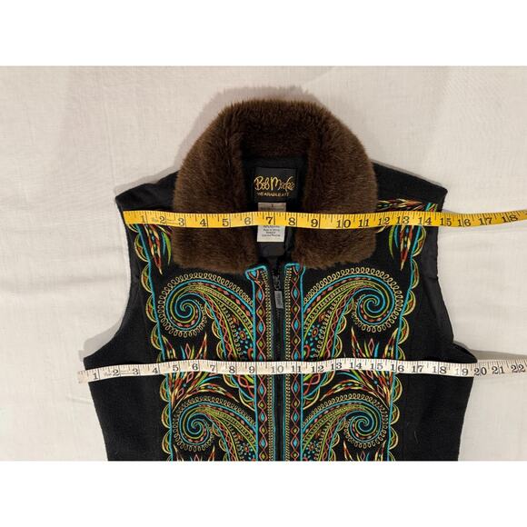 Bob Mackie Wearable Art Embroidered Vest w Faux Fur Collar Size S Zip Womens - Picture 9 of 11